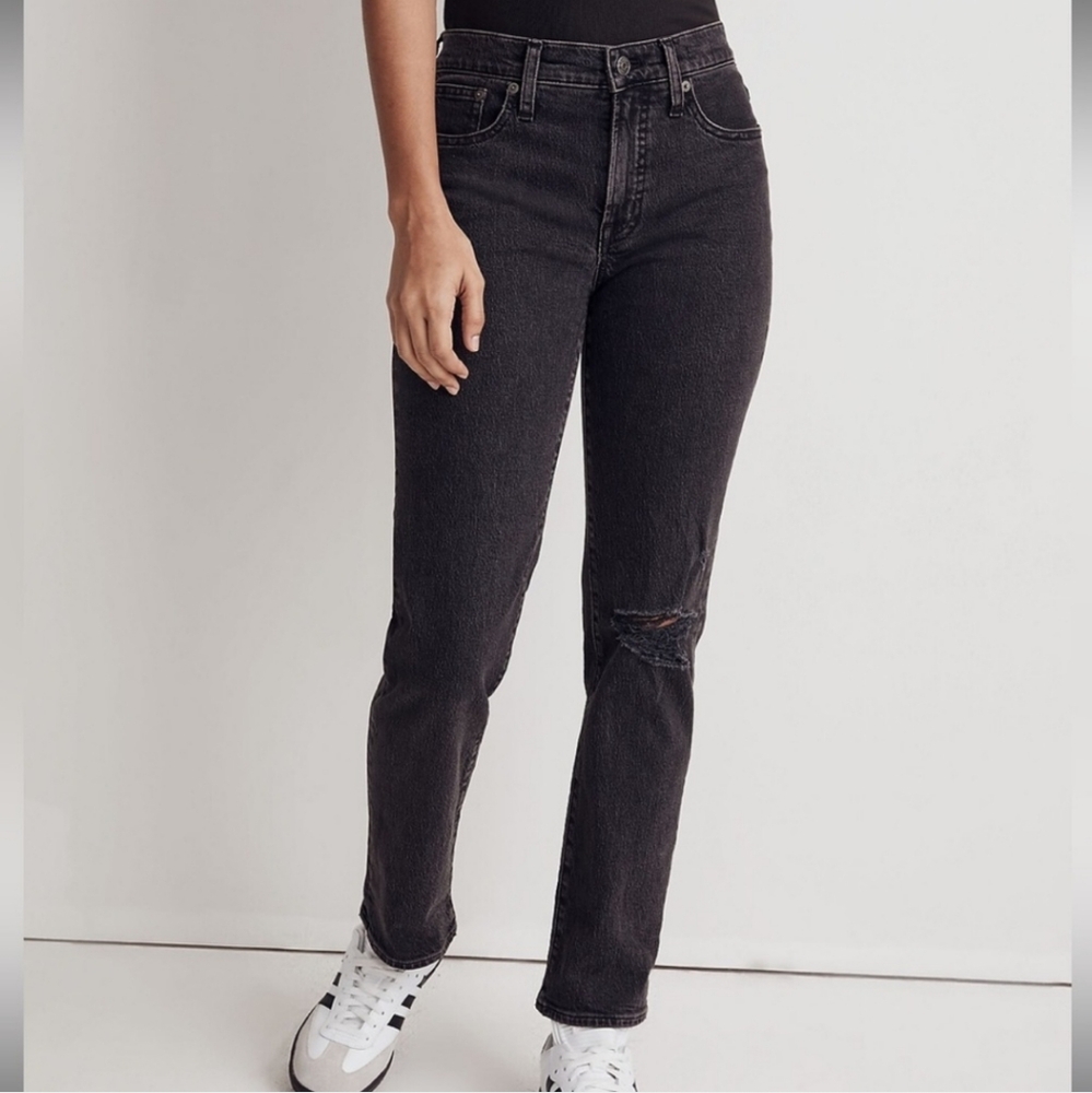 MADEWELL The Mid-Rise Perfect Vintage Straight Jean Lunar Wash Black 25P Short